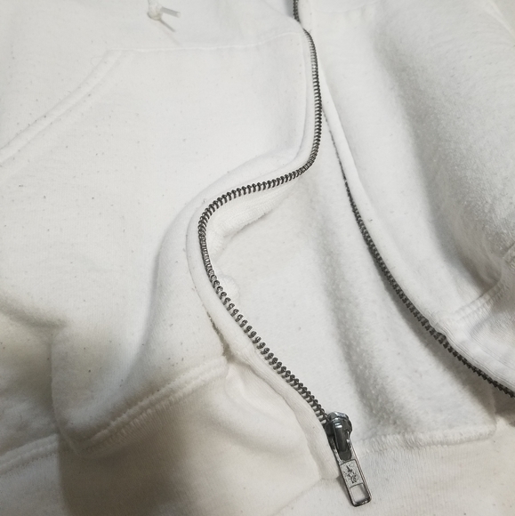 Pure White Zip Sweater - Picture 2 of 3